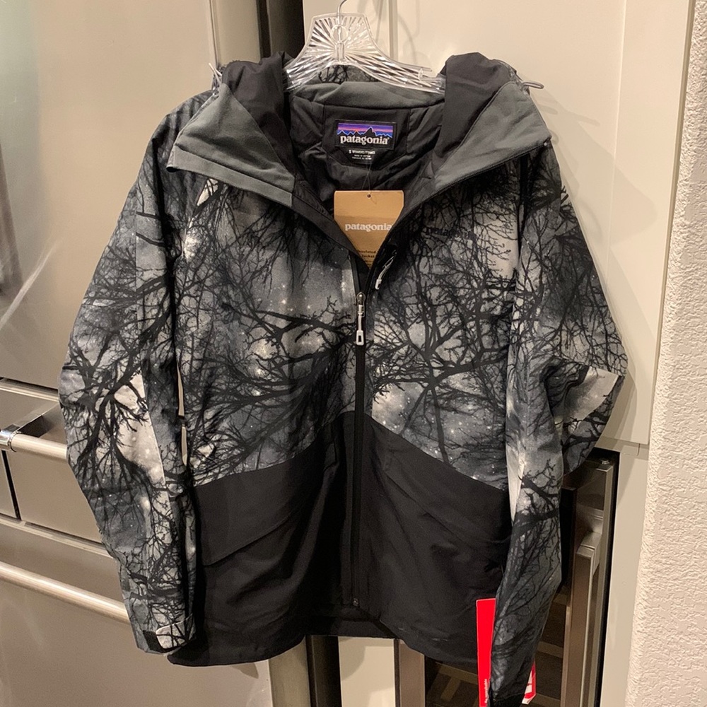 NWT Patagonia women’s insulated Snowbelle Jacket, size S